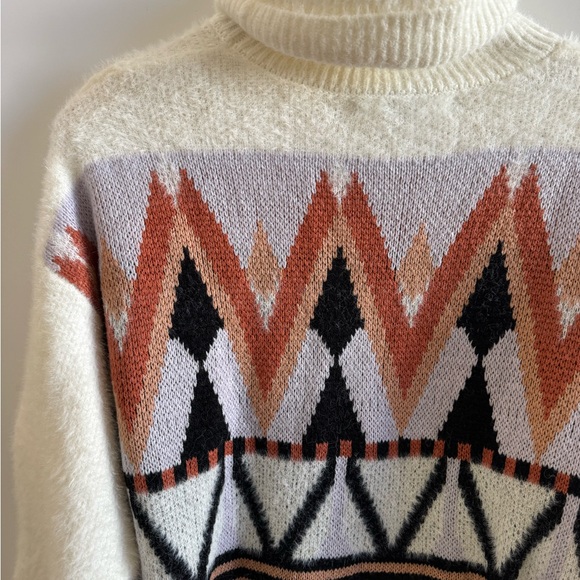 Cozy turtleneck sweater - Picture 9 of 12